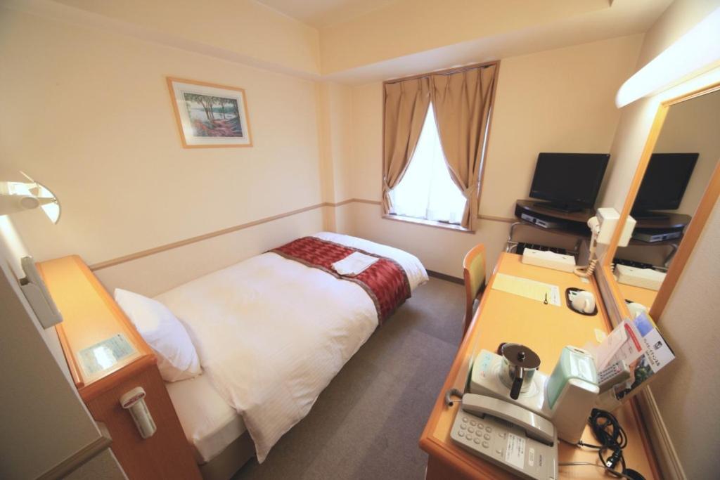 Hotel Crown Hills Tsuchiuraekihigashi Exteriér fotografie
